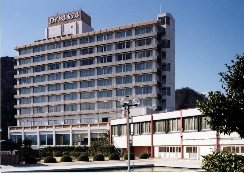 Misasa Royal Hotel Buitenkant foto